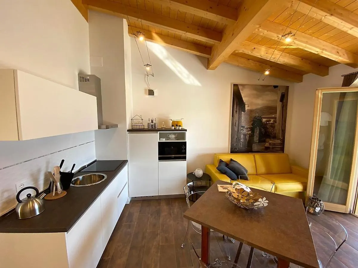 La Terrazza Sul Lago, Tignale Apartment